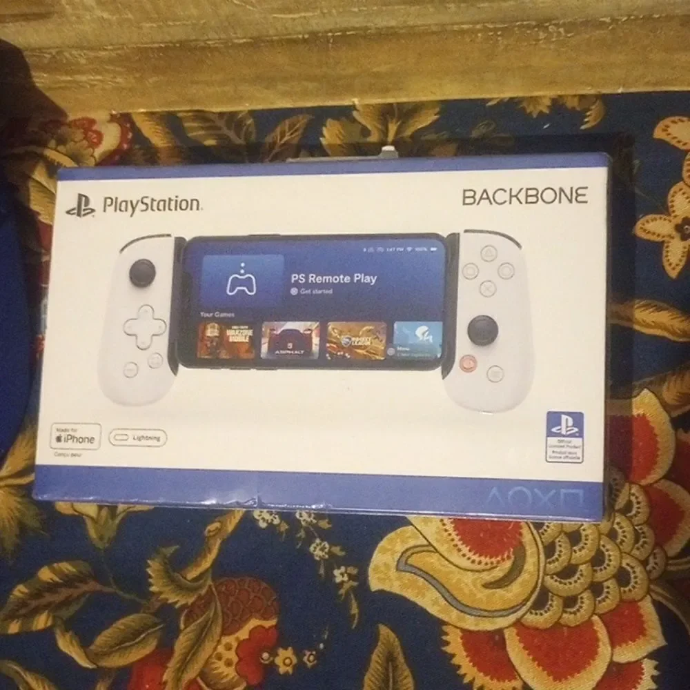 NWT PlayStation BackBone For An Apple Phone!*
